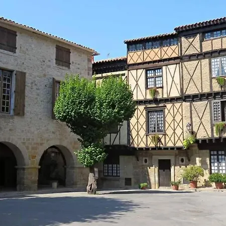 Maison De Nostradamus*** Occitanie Insolite Tatil Evi *