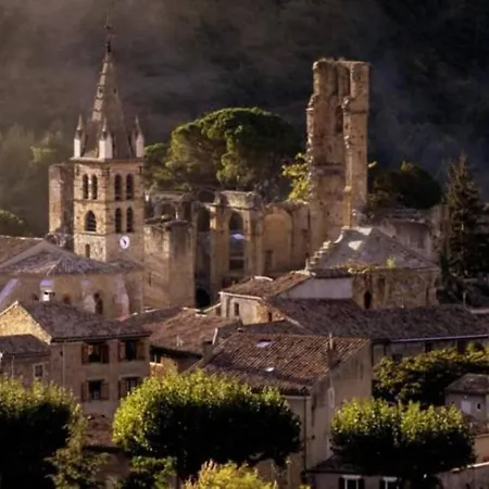 Holiday home Maison De Nostradamus*** Occitanie Insolite *