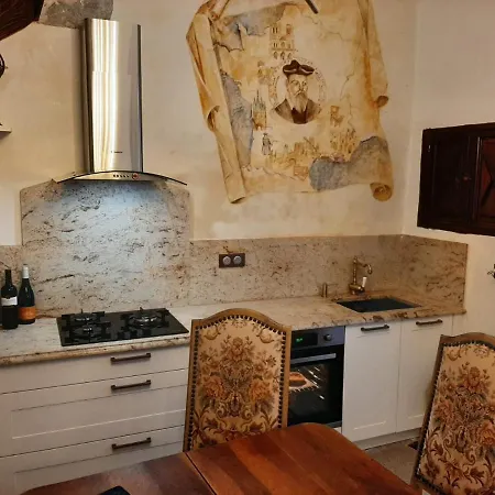 Maison De Nostradamus*** Occitanie Insolite