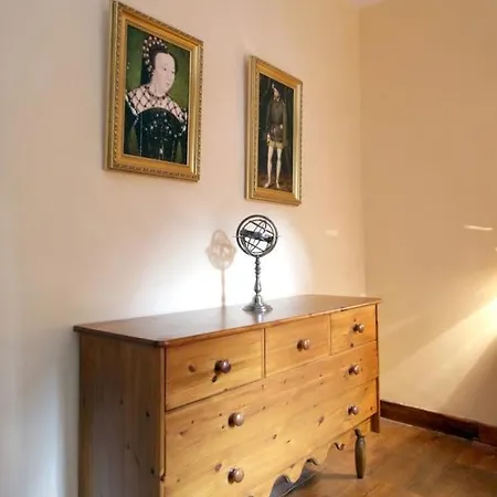 Maison De Nostradamus*** Occitanie Insolite Holiday home *