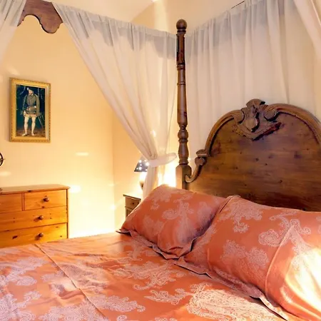 Maison De Nostradamus*** Occitanie Insolite Alet-les-Bains