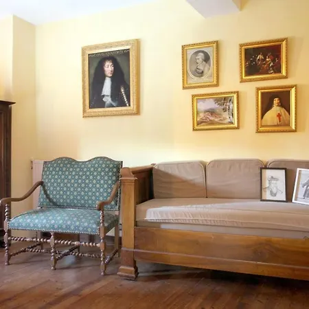 Maison De Nostradamus*** Occitanie Insolite 度假居 Alet-les-Bains