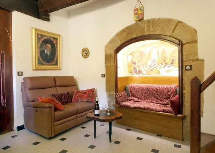 Feriehus Maison De Nostradamus*** Occitanie Insolite *