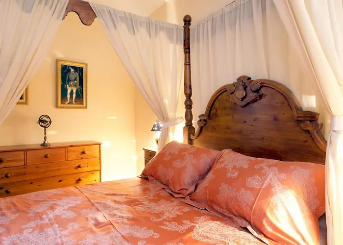 Maison De Nostradamus*** Occitanie Insolite Alet-les-Bains