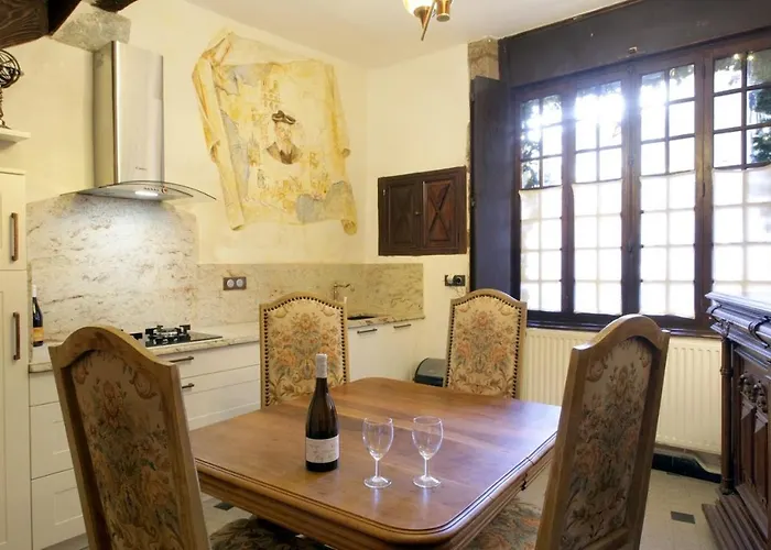 Maison De Nostradamus*** Occitanie Insolite Feriehus *