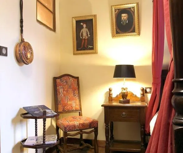 Feriehus Maison De Nostradamus*** Occitanie Insolite *